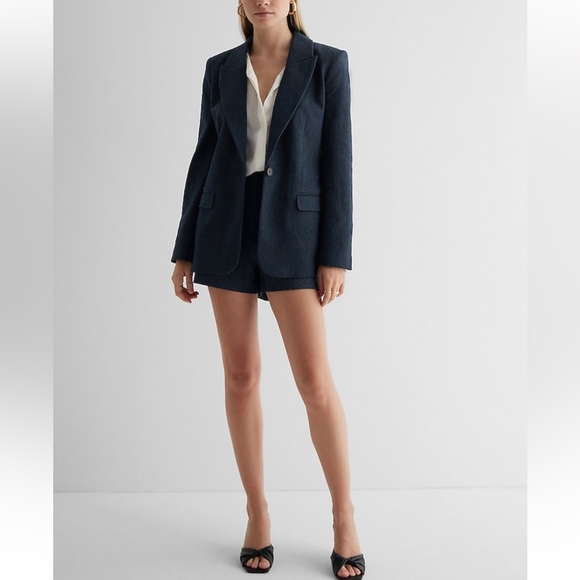 One Button Blazer - Picture 6 of 8